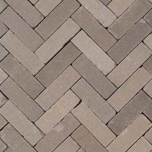 Mona.XG.114 - UDF60 getrommeld