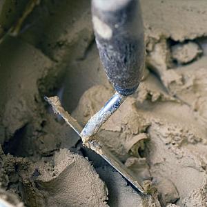 <p>Onze hoogwaardige cementen en mortels zijn ideaal voor diverse bouwprojecten, van funderingen tot afwerking. Ze bieden sterke hechting, duurzaamheid en betrouwbaarheid voor zowel professioneel als doe-het-zelf gebruik.</p>
