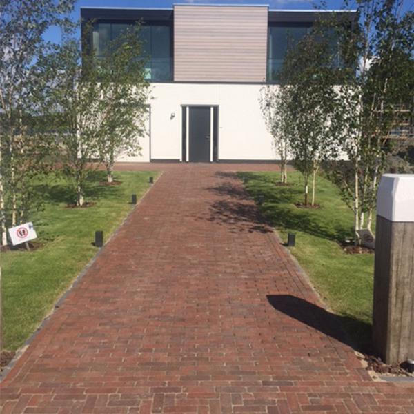 Island.XG.106 - WF 20x4,8x6 cm - rood - bruin - bezand getr.