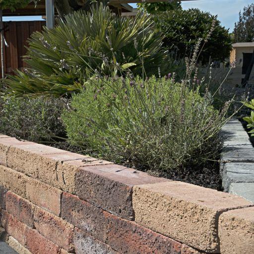 Muurblok - Alp.X.810  40x15x10 cm bruin - rood gemêleerd