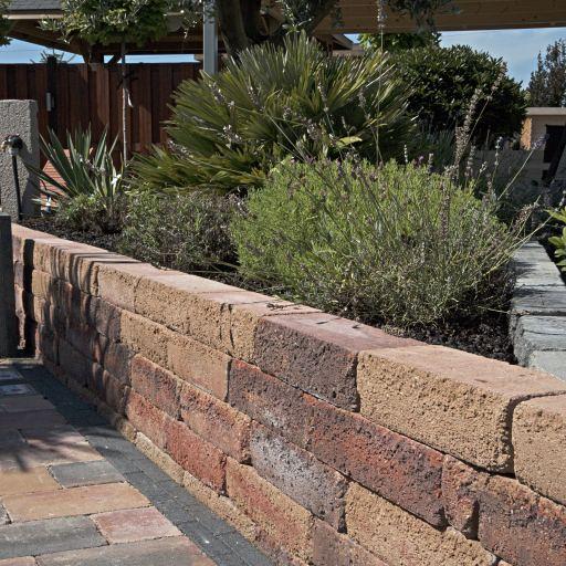 Muurblok - Alp.X.810  40x15x10 cm bruin - rood gemêleerd