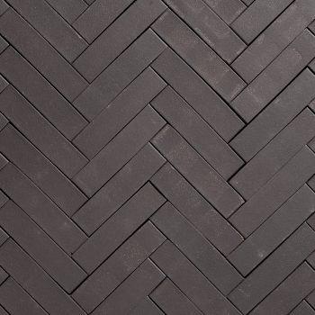 Mona.XG.104 - UWF60 ongetrommeld