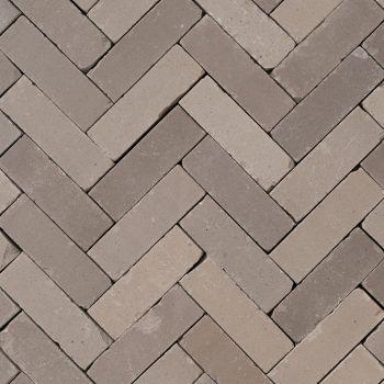 Mona.XG.114 - UDF60 getrommeld